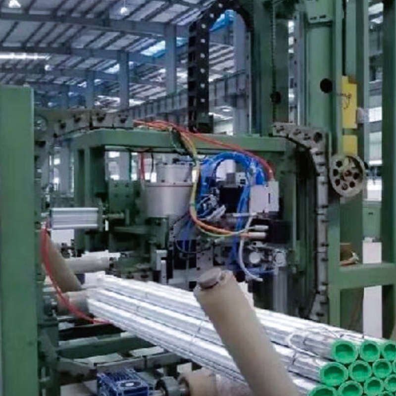 Tube Stacking At Strapping Machine